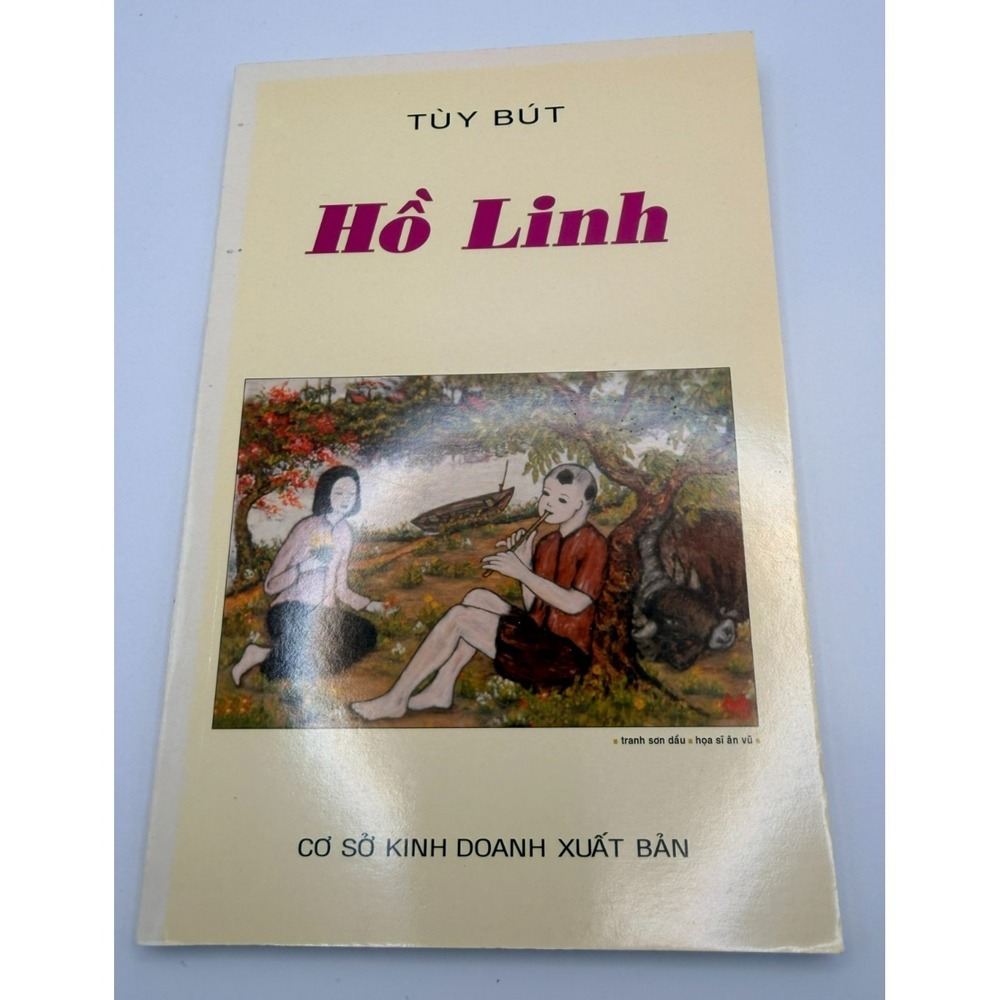 Tuy But Ho Linh Vietnamese Essays Literature Paperback 1998 Vietnamese Language